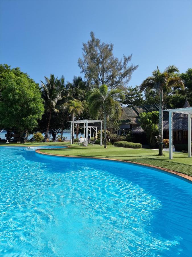 Phayam Cottage Resort パヤム島 エクステリア 写真