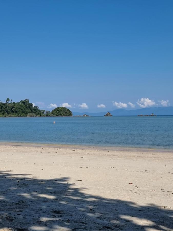 Phayam Cottage Resort パヤム島 エクステリア 写真