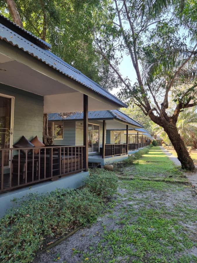 Phayam Cottage Resort パヤム島 部屋 写真