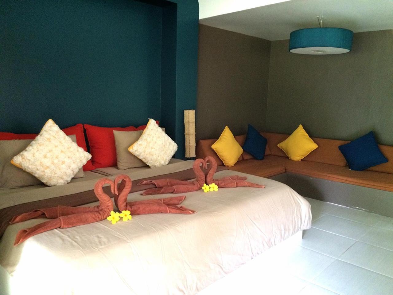 Phayam Cottage Resort パヤム島 エクステリア 写真