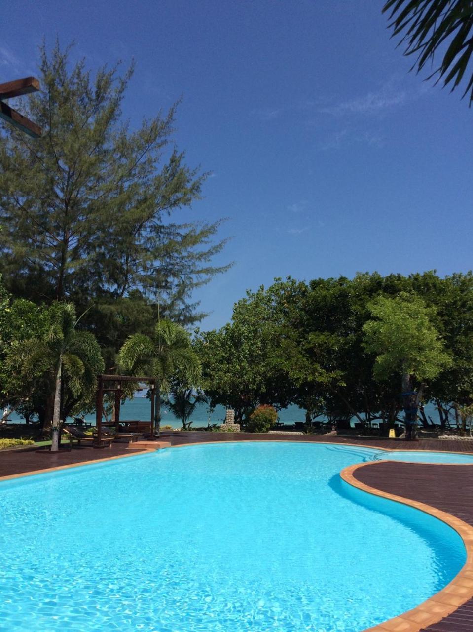 Phayam Cottage Resort パヤム島 エクステリア 写真